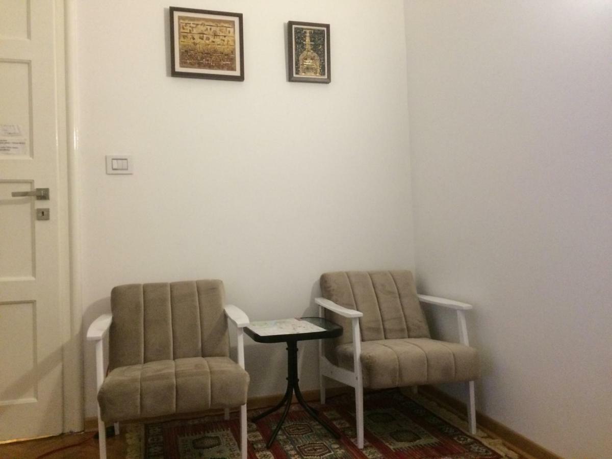 Cricket Park Hostel Belgrad Zewnętrze zdjęcie